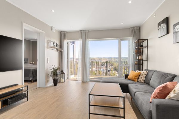Apartment 40